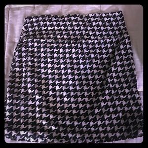 Black and white patterned skirt